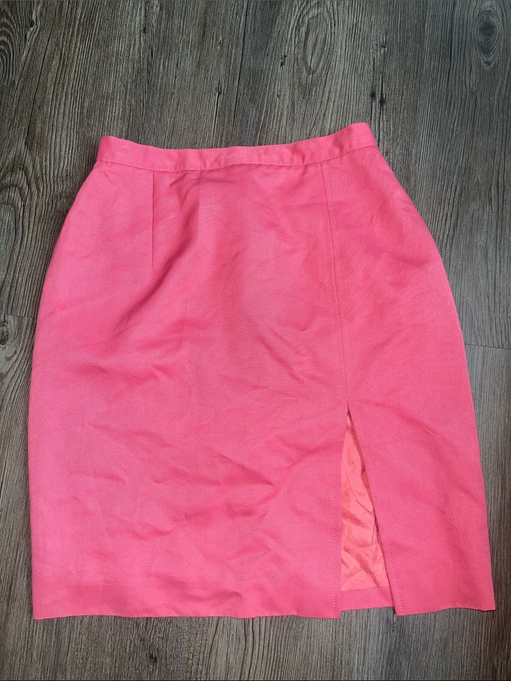 GIANNI Vintage Pink Pencil Skirt with Front Vent